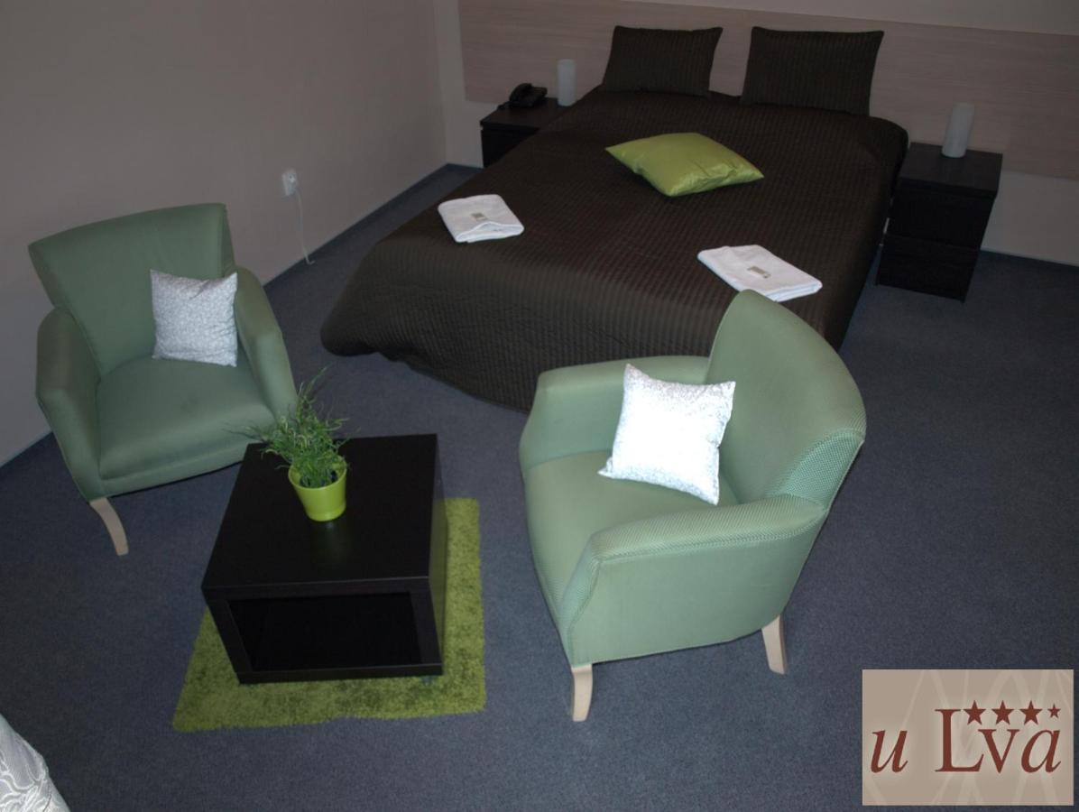 Hotel U Lva Bílina 외부 사진