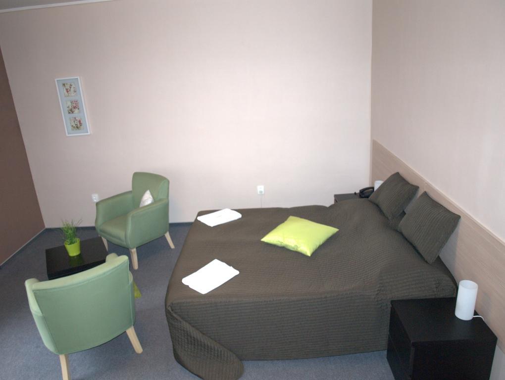 Hotel U Lva Bílina 외부 사진