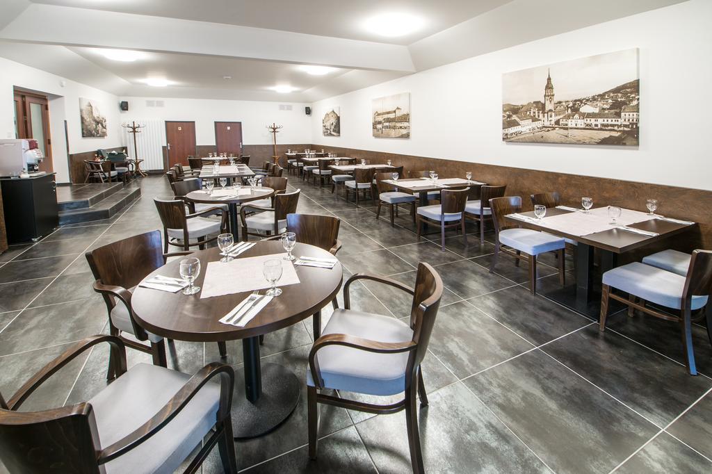 Hotel U Lva Bílina 외부 사진